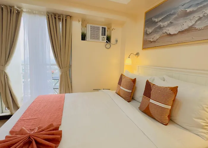 The Celandine Residences With Cities Skylines View Apartahotel